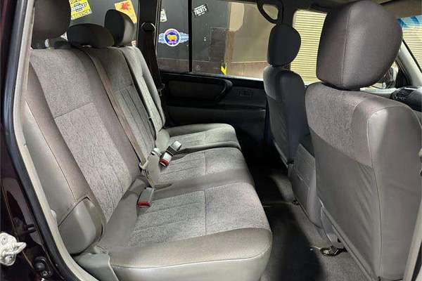 2003 Toyota Landcruiser GXL UZJ100R