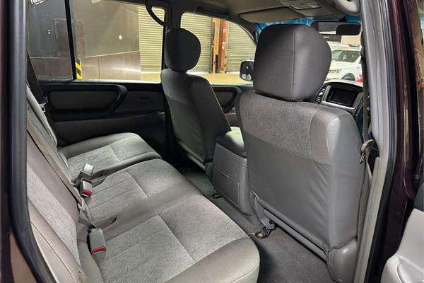 2003 Toyota Landcruiser GXL UZJ100R
