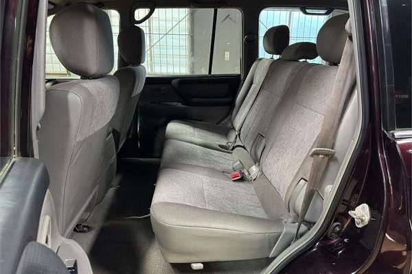 2003 Toyota Landcruiser GXL UZJ100R