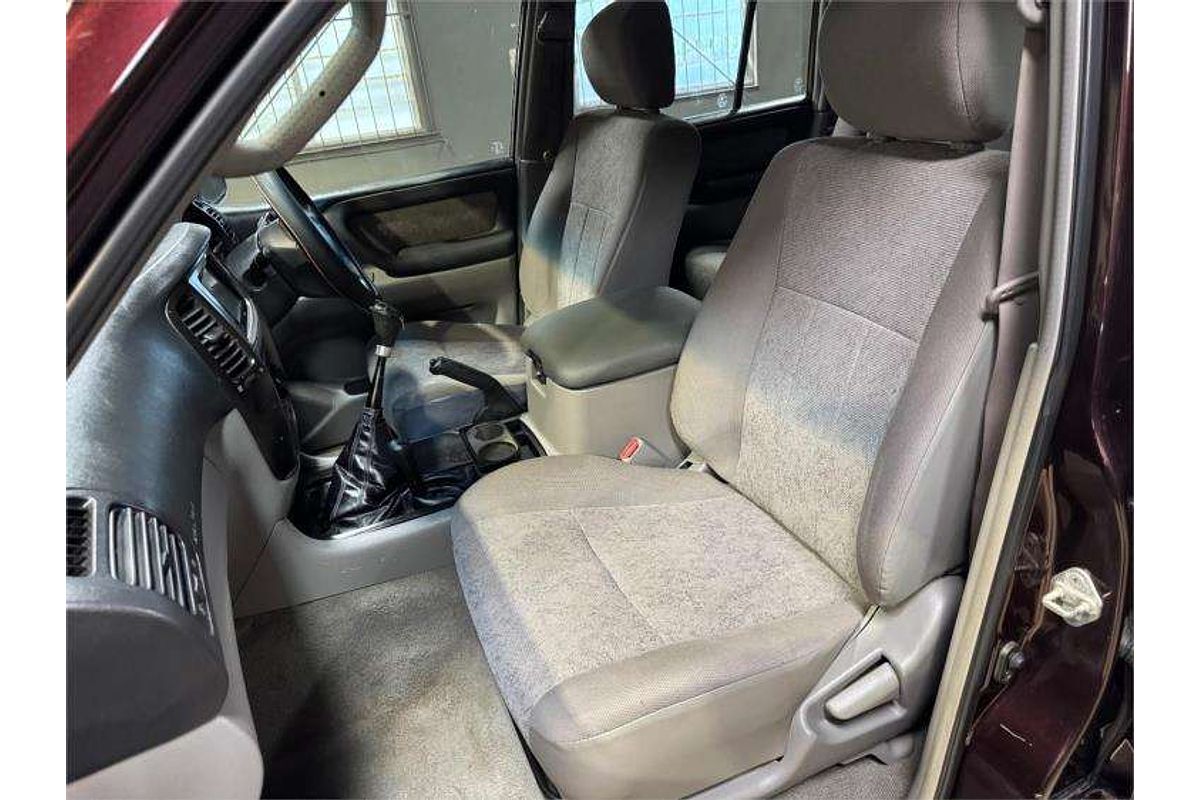 2003 Toyota Landcruiser GXL UZJ100R