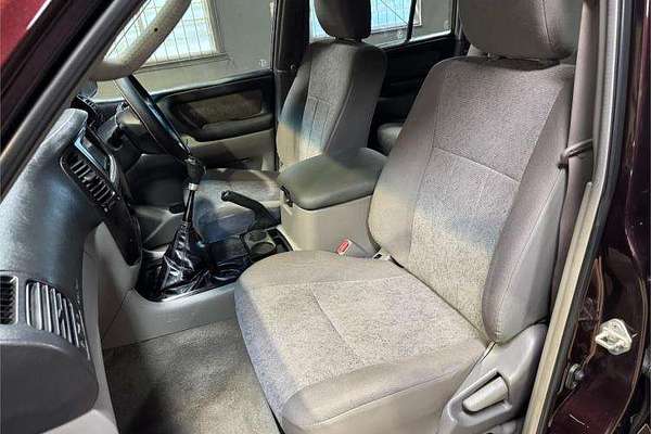 2003 Toyota Landcruiser GXL UZJ100R