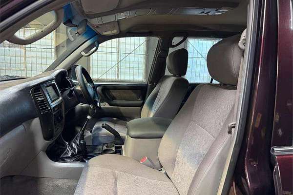 2003 Toyota Landcruiser GXL UZJ100R