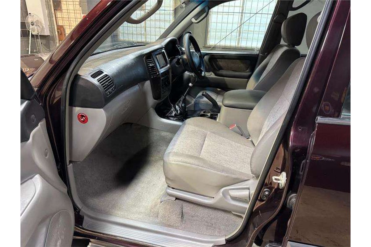 2003 Toyota Landcruiser GXL UZJ100R