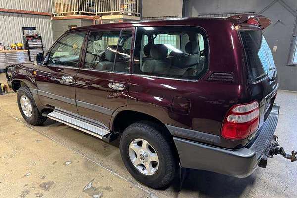 2003 Toyota Landcruiser GXL UZJ100R