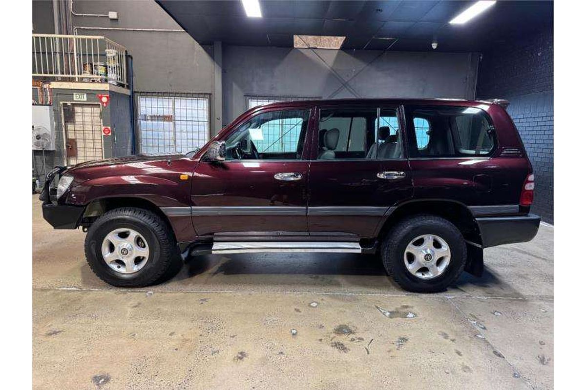 2003 Toyota Landcruiser GXL UZJ100R