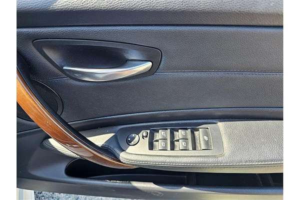 2010 BMW Unknown