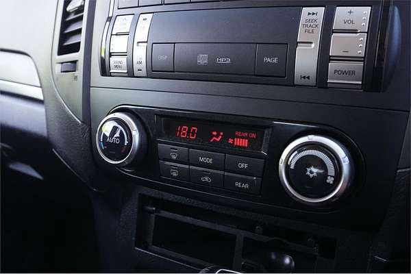 2012 Mitsubishi Pajero GLS NW