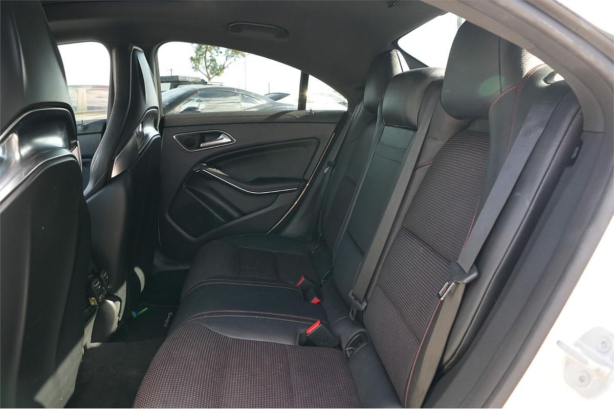 2014 Mercedes-Benz Unknown