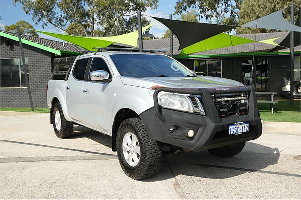2015 Nissan Navara ST D23 4X4