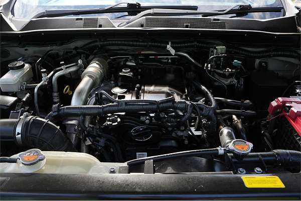 2015 Nissan Navara ST D23 4X4