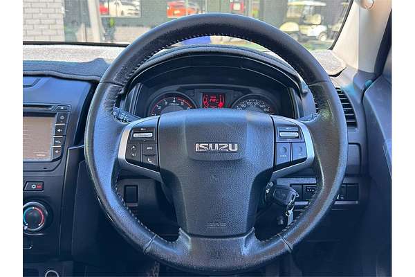2017 Isuzu D-MAX SX 4X4