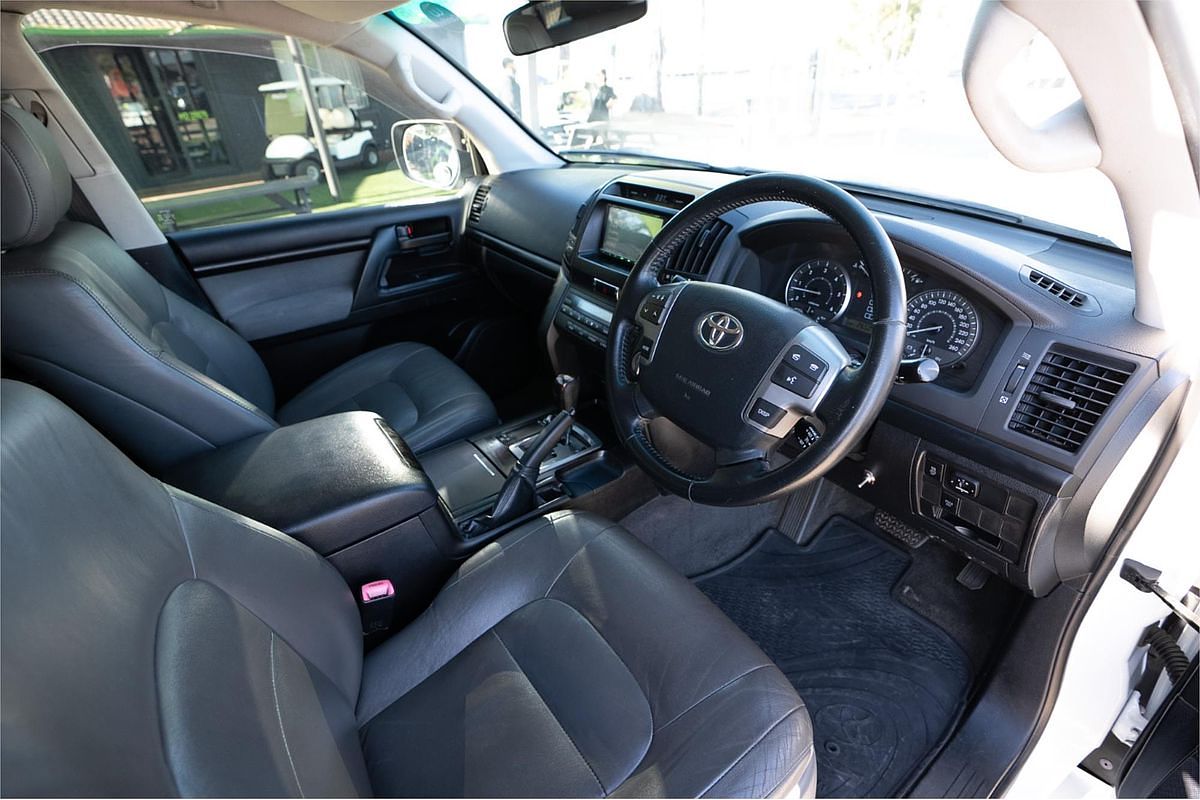 2011 Toyota Landcruiser Altitude VDJ200R