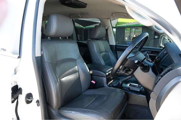 2011 Toyota Landcruiser Altitude VDJ200R