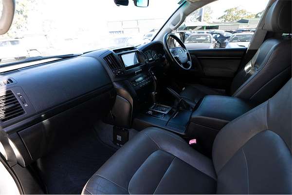 2011 Toyota Landcruiser Altitude VDJ200R