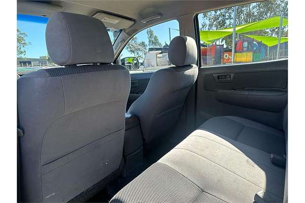 2011 Toyota Hilux SR KUN26R 4X4