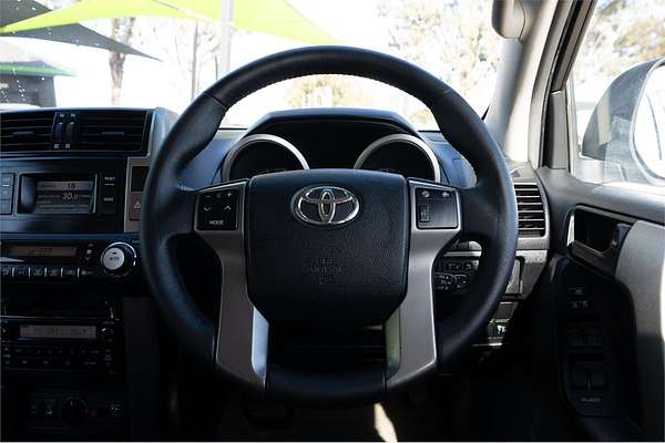 2010 Toyota Landcruiser GXL UZJ200R