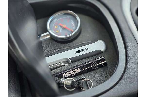 2001 Holden Special Vehicles GTS VX
