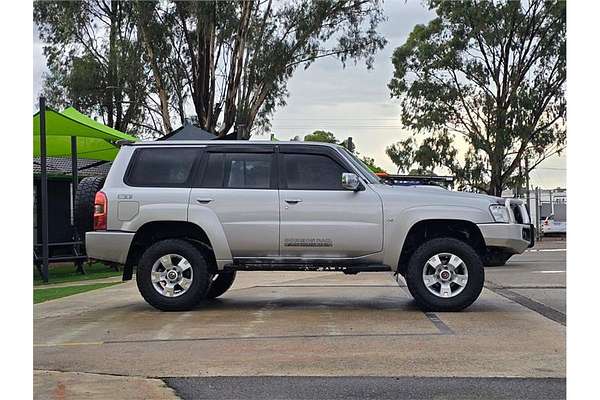 2013 Nissan Patrol ST Y61