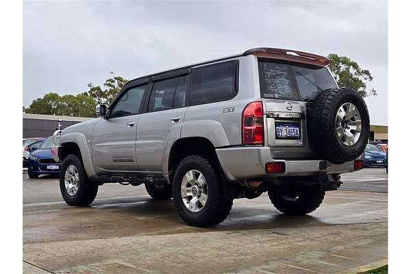 2013 Nissan Patrol ST Y61