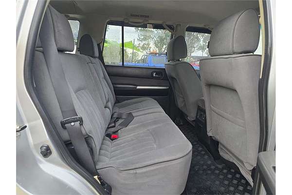 2013 Nissan Patrol ST Y61