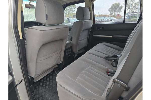 2013 Nissan Patrol ST Y61