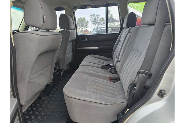 2013 Nissan Patrol ST Y61