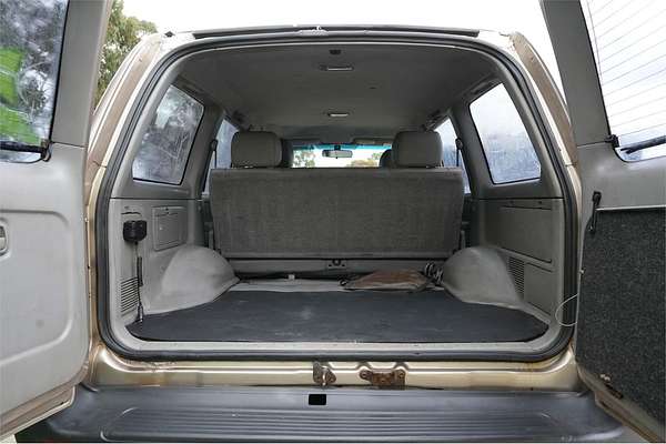 2006 Toyota Landcruiser Standard HZJ105R
