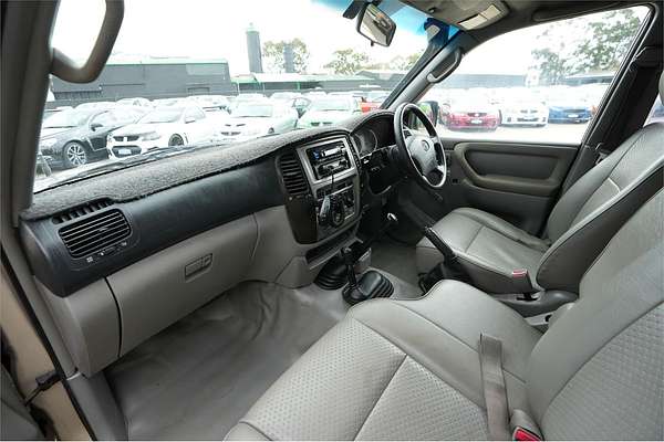 2006 Toyota Landcruiser Standard HZJ105R