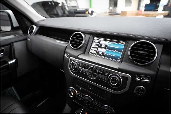 2014 Land Rover Unknown