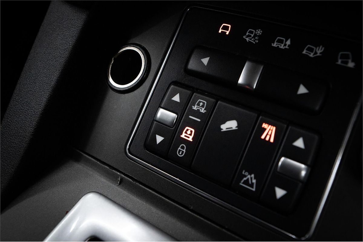 2014 Land Rover Unknown