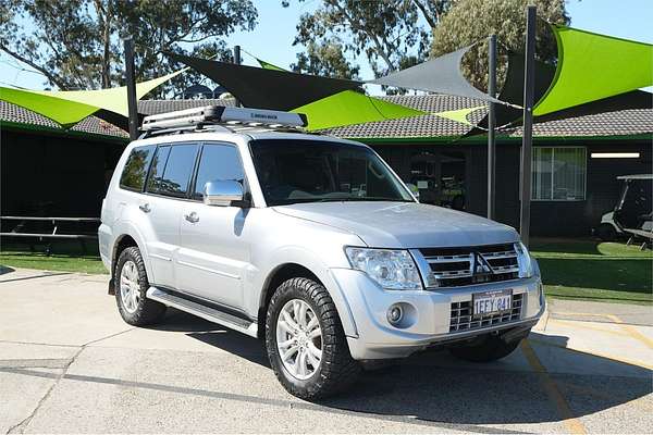 2013 Mitsubishi Pajero Exceed NW