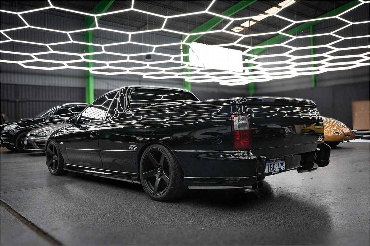 2001 Holden Ute SS VU Rear Wheel Drive