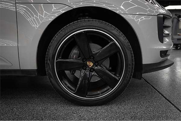 2019 Porsche Macan 95B