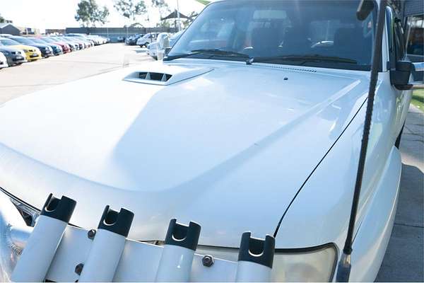 2012 Nissan Patrol ST GU 7