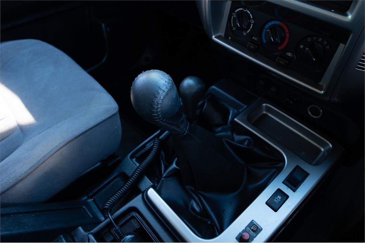 2012 Nissan Patrol ST GU 7