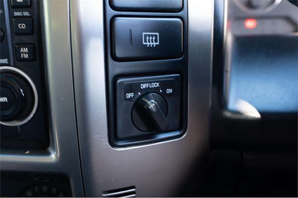 2012 Nissan Patrol ST GU 7