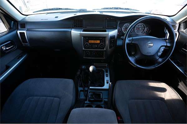 2012 Nissan Patrol ST GU 7