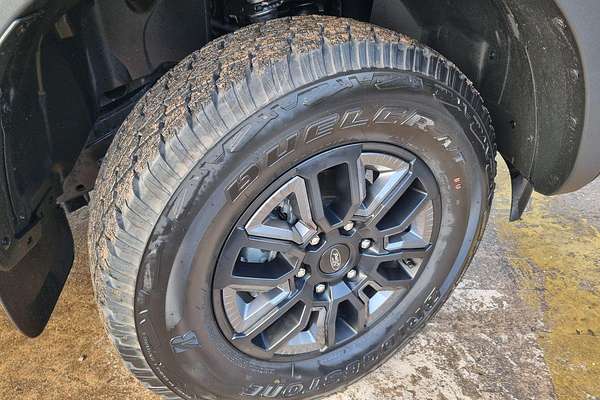 2024 Ford Ranger Black Edition 4X4 2.0L