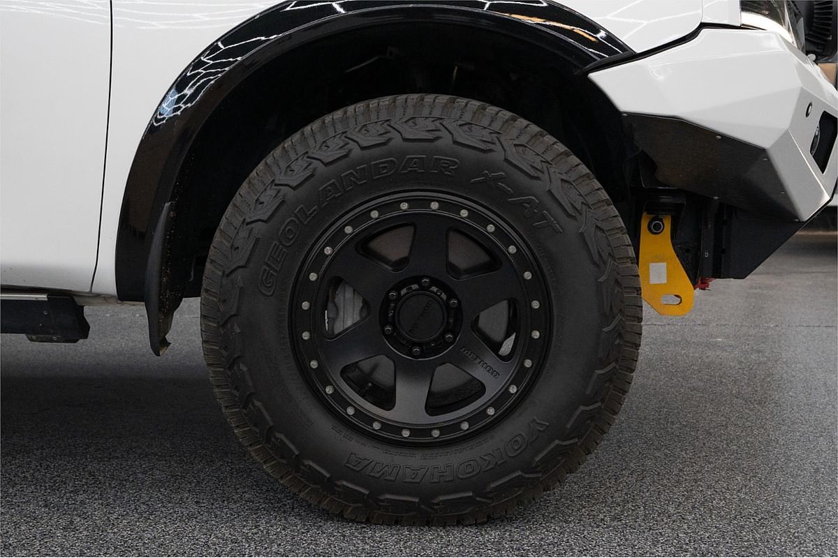 2022 Nissan Patrol Ti Y62