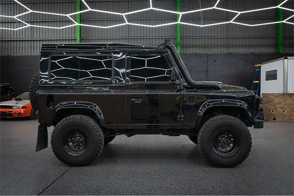2014 Land Rover Unknown