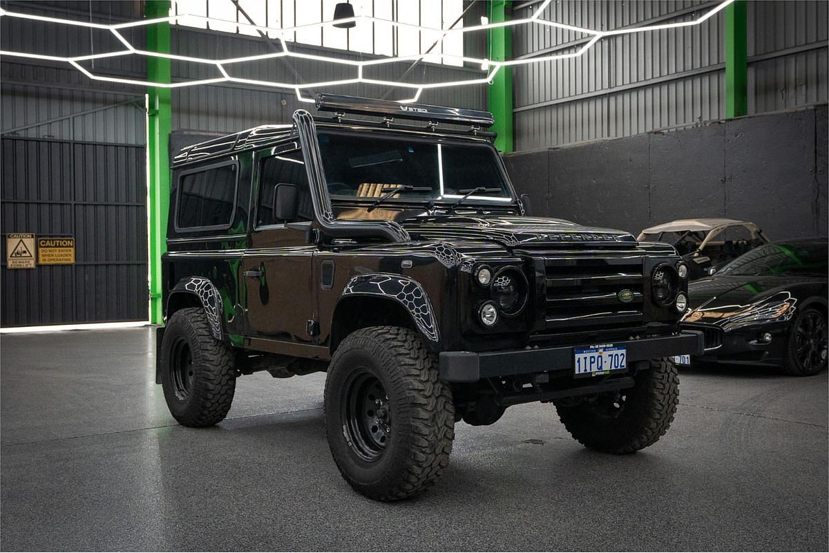 2014 Land Rover Unknown