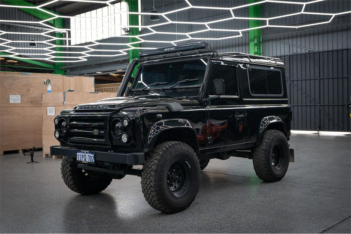 2014 Land Rover Unknown