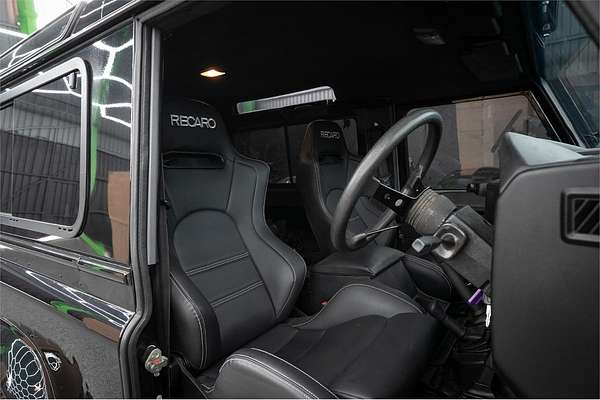 2014 Land Rover Unknown