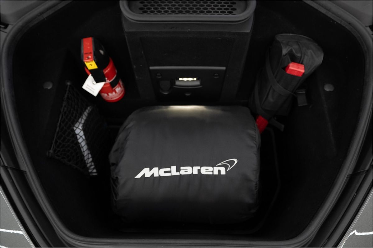 2019 McLaren 720S Performance P14