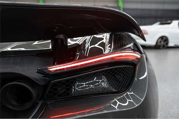 2019 McLaren 720S Performance P14