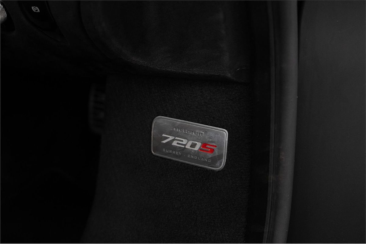 2019 McLaren 720S Performance P14