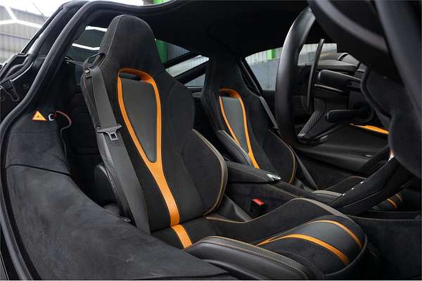 2019 McLaren 720S Performance P14