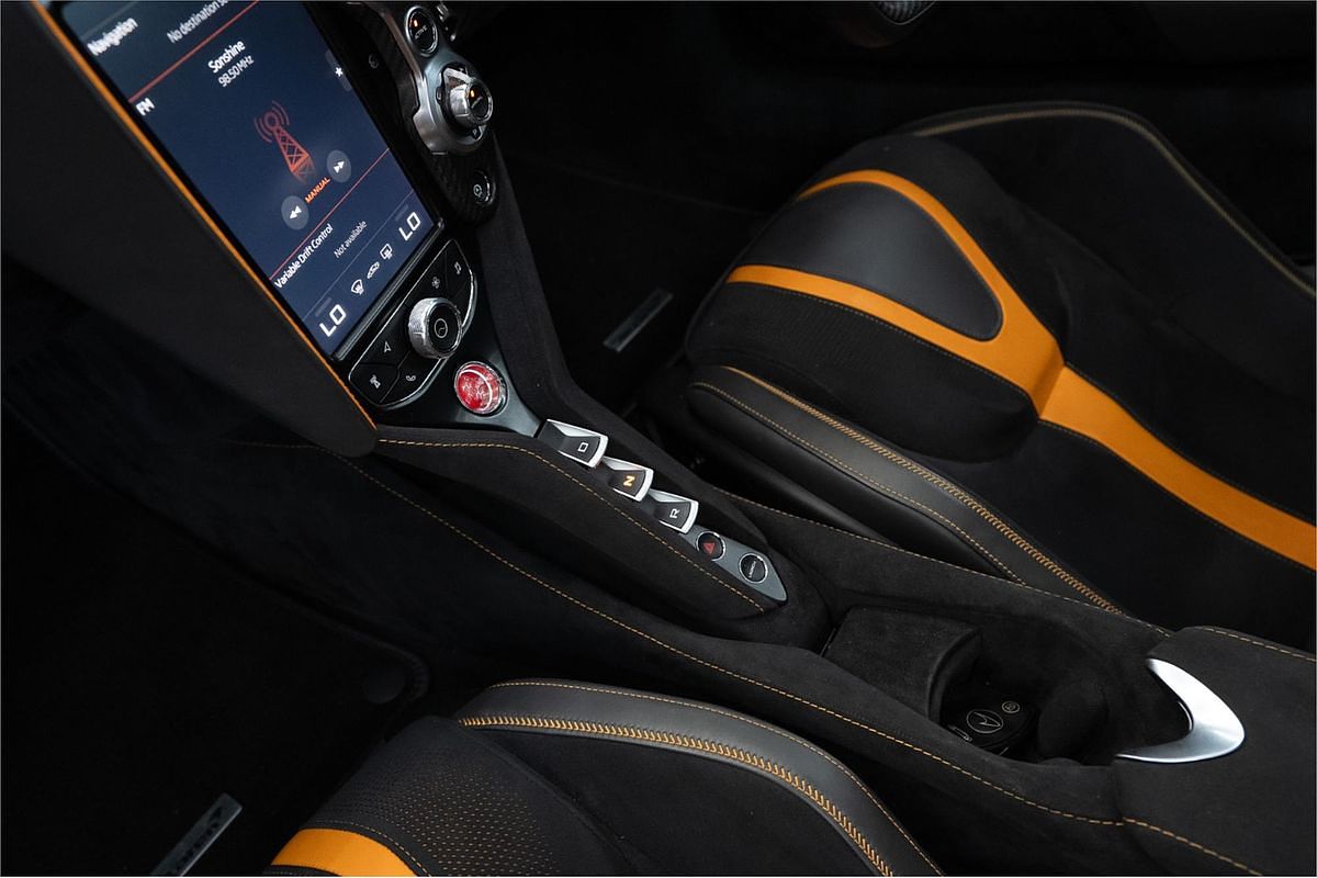 2019 McLaren 720S Performance P14