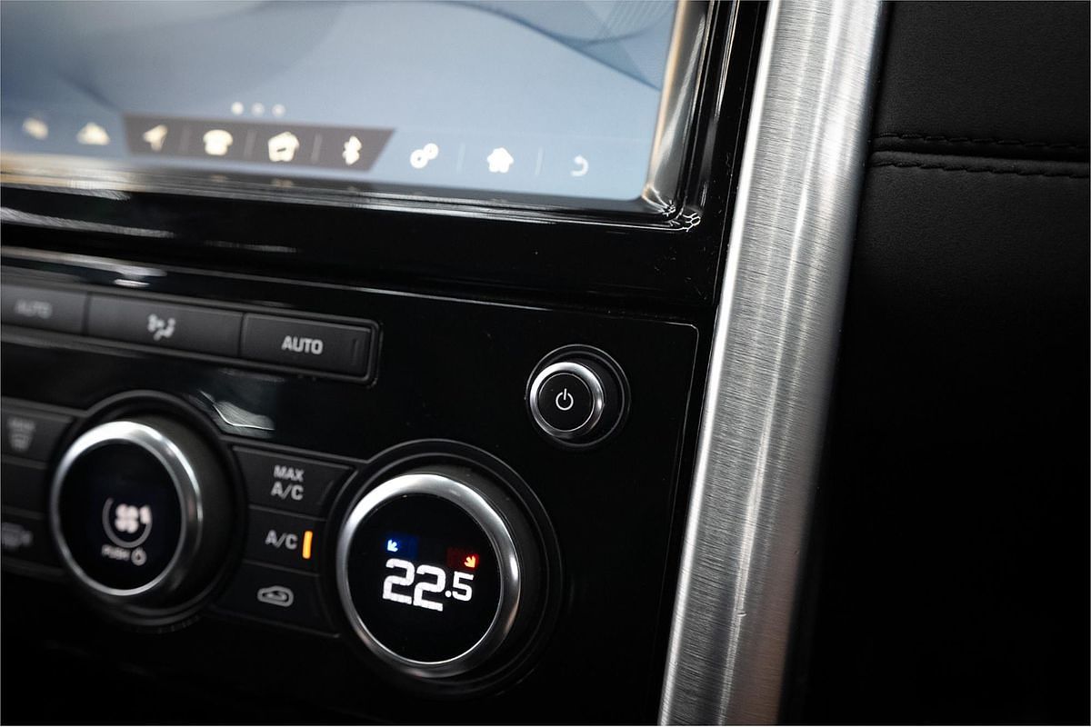 2018 Land Rover Discovery SD4 HSE Series 5