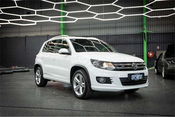 2016 Volkswagen Tiguan 155TSI R-Line 5N
